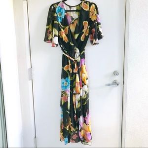Plus Size • Chiffon floral print wrap dress
